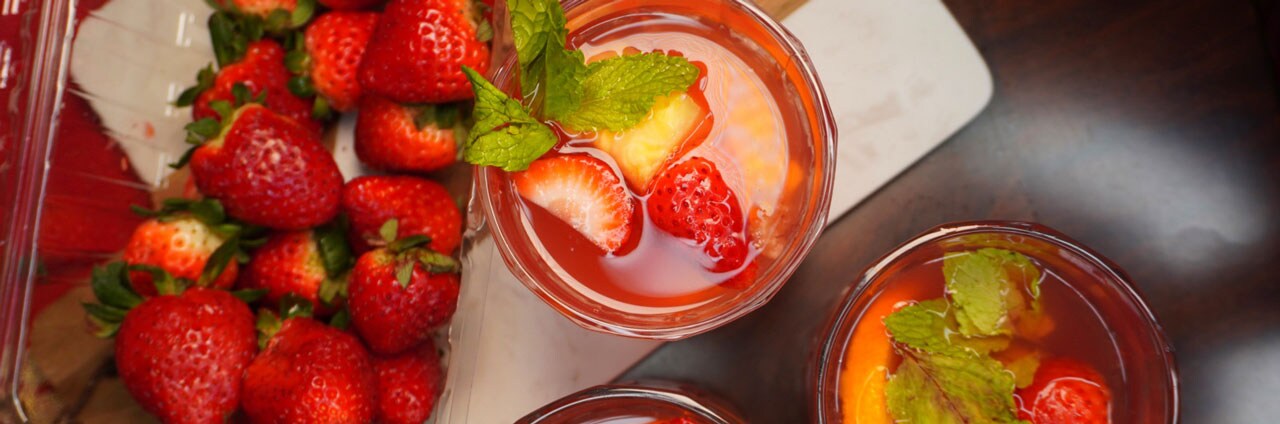 Quick and Easy Fizzy Party Punch